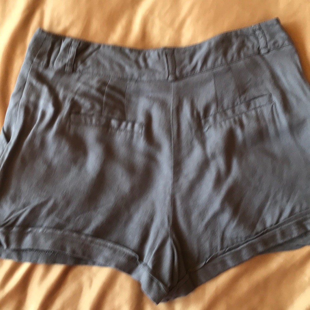 Short - Picture 4 of 8
